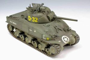 1/35 アメリカ軍 M4A1 シャーマン 後期型 ヘッジロウカッター付