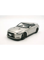 1/24 インチアップシリーズ No.131 NISSAN GT-R（R35）エンジン付き