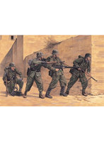 DR6519 1/35 WW.II ドイツ武装親衛隊 ヴィーキング師団 歩兵 コーヴェリ1944