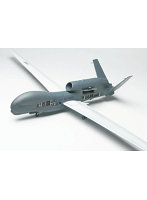 1/72 アメリカ空軍 無人偵察機 RQ-4Bグローバルホーク ’メインテナンス仕様’