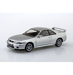 1/32 ニッサン R33スカイラインGT-R（ソニックシルバー）