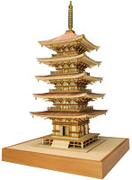1/75 羽黒山五重塔
